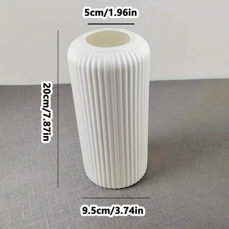 1pc Striped Ceramic-Look Plastic Vase